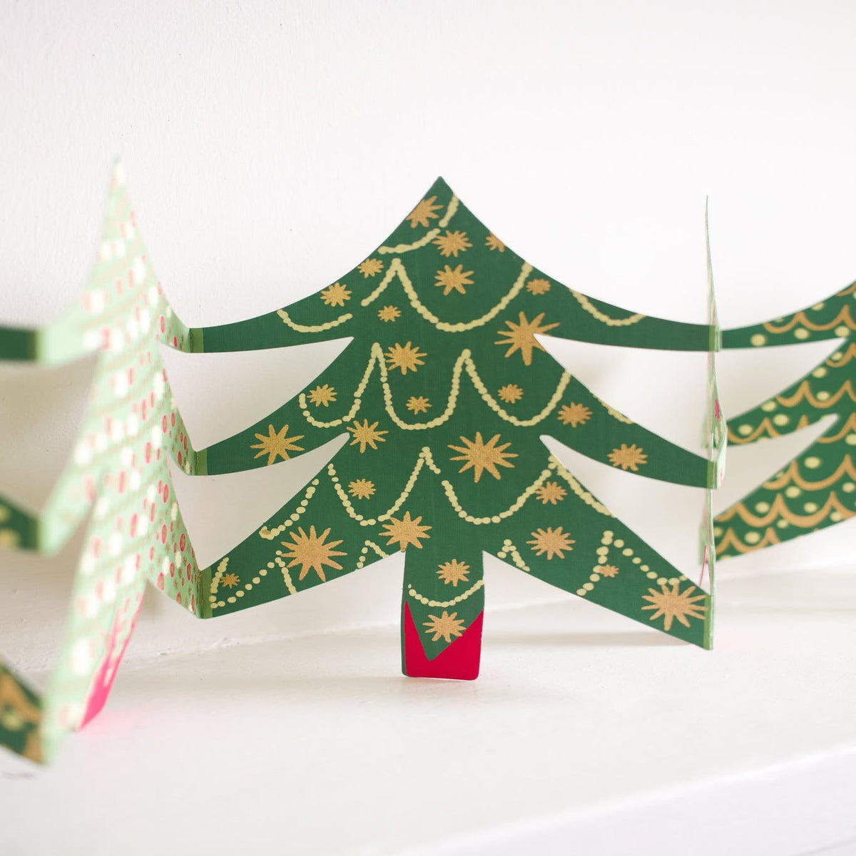 Christmas Tree Concertina Garland