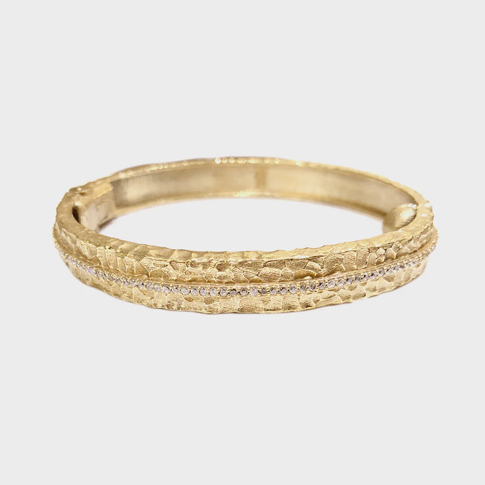 Gold Egy Crystal Line Bangle