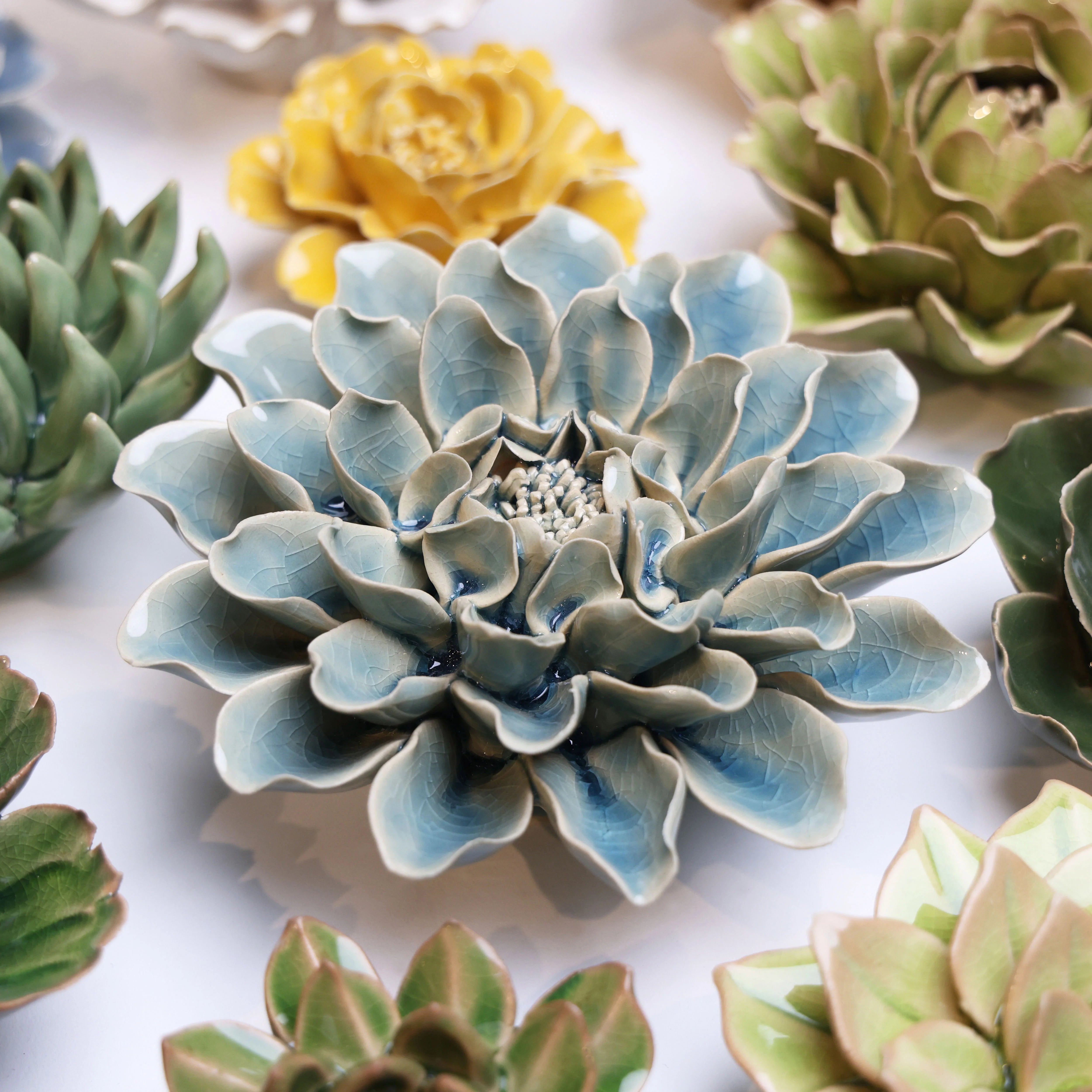 English Garden Teal Dinner Plate Dahlia