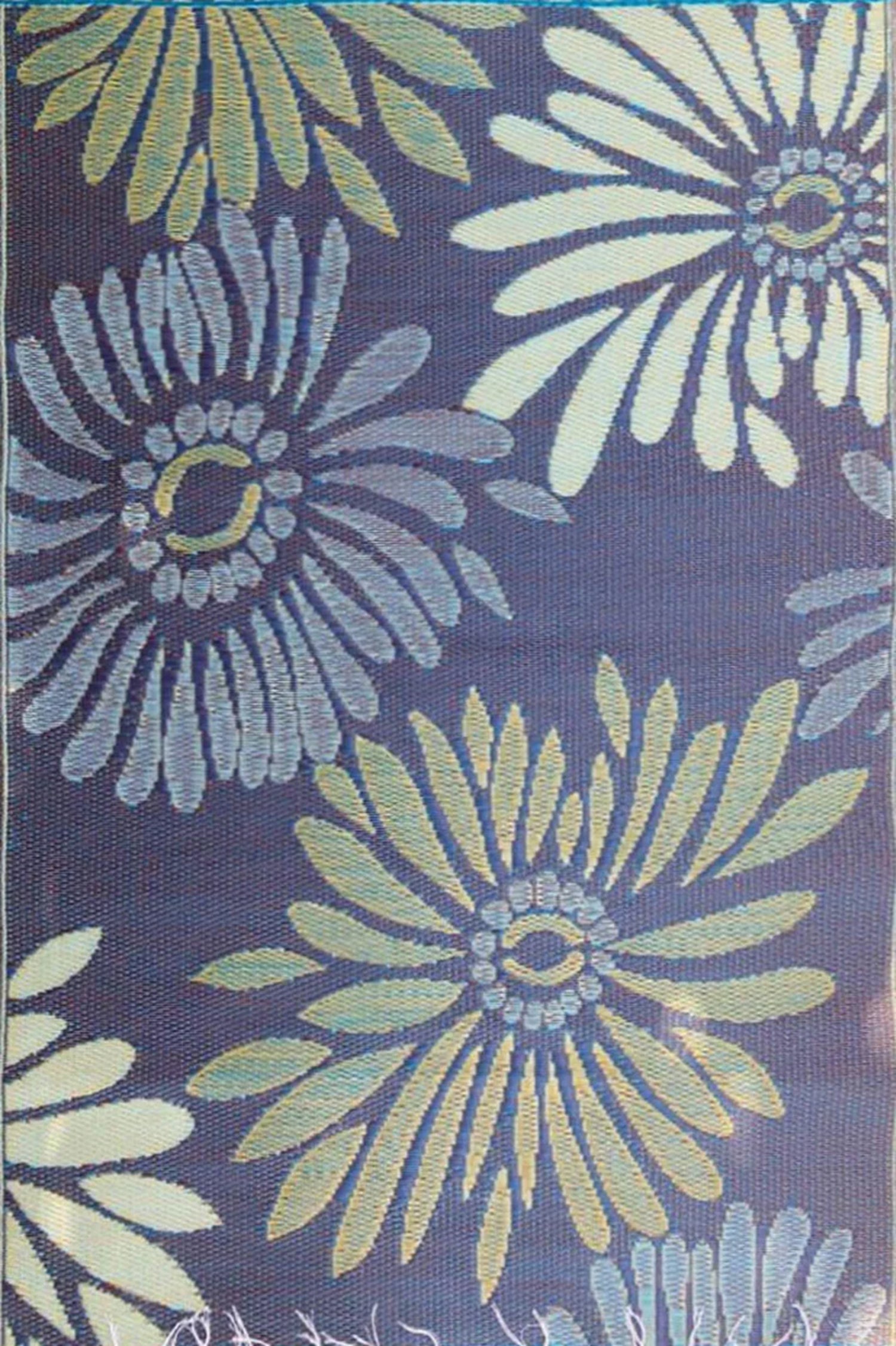 Daisy Blue Mat