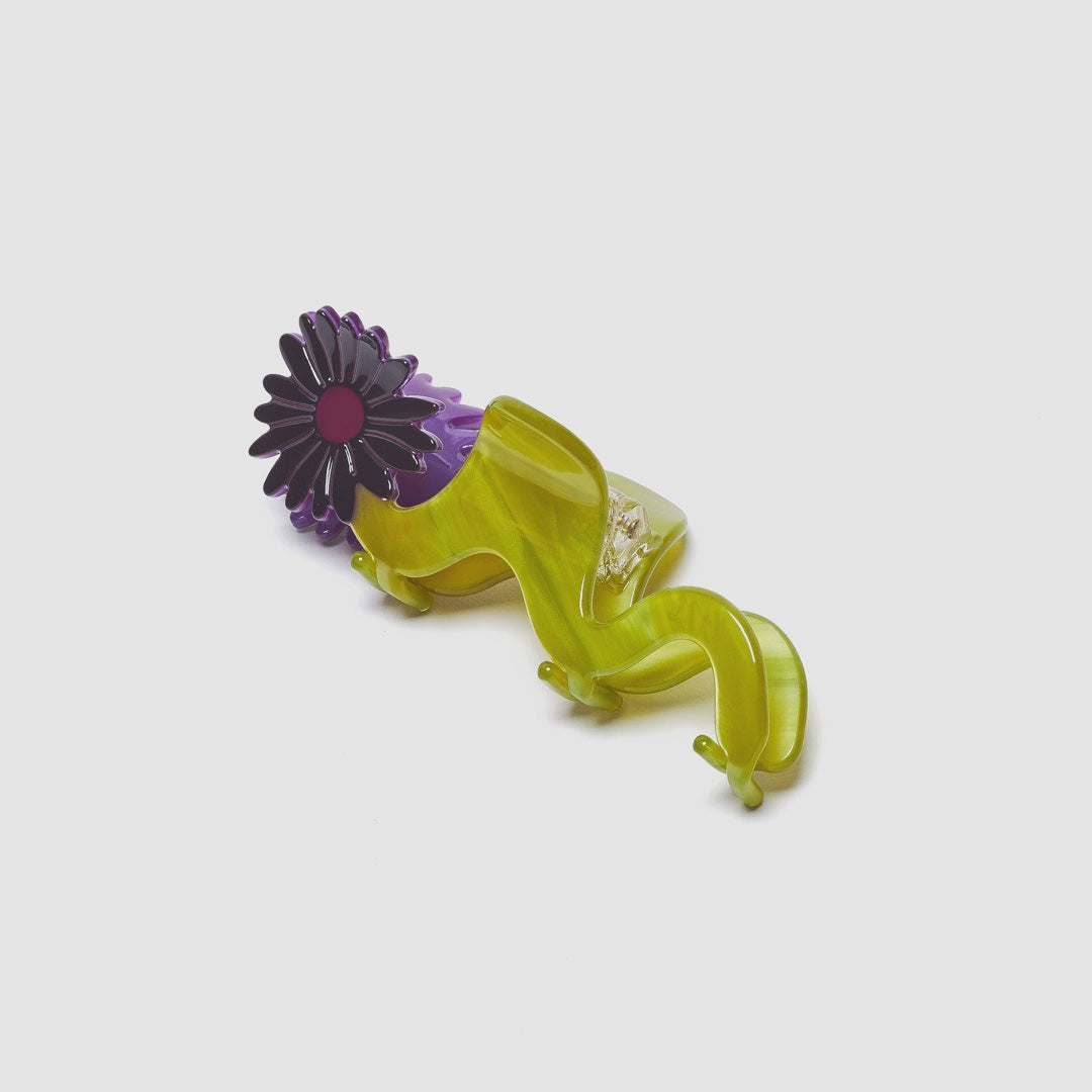 Dark Purple Flower Power Claw