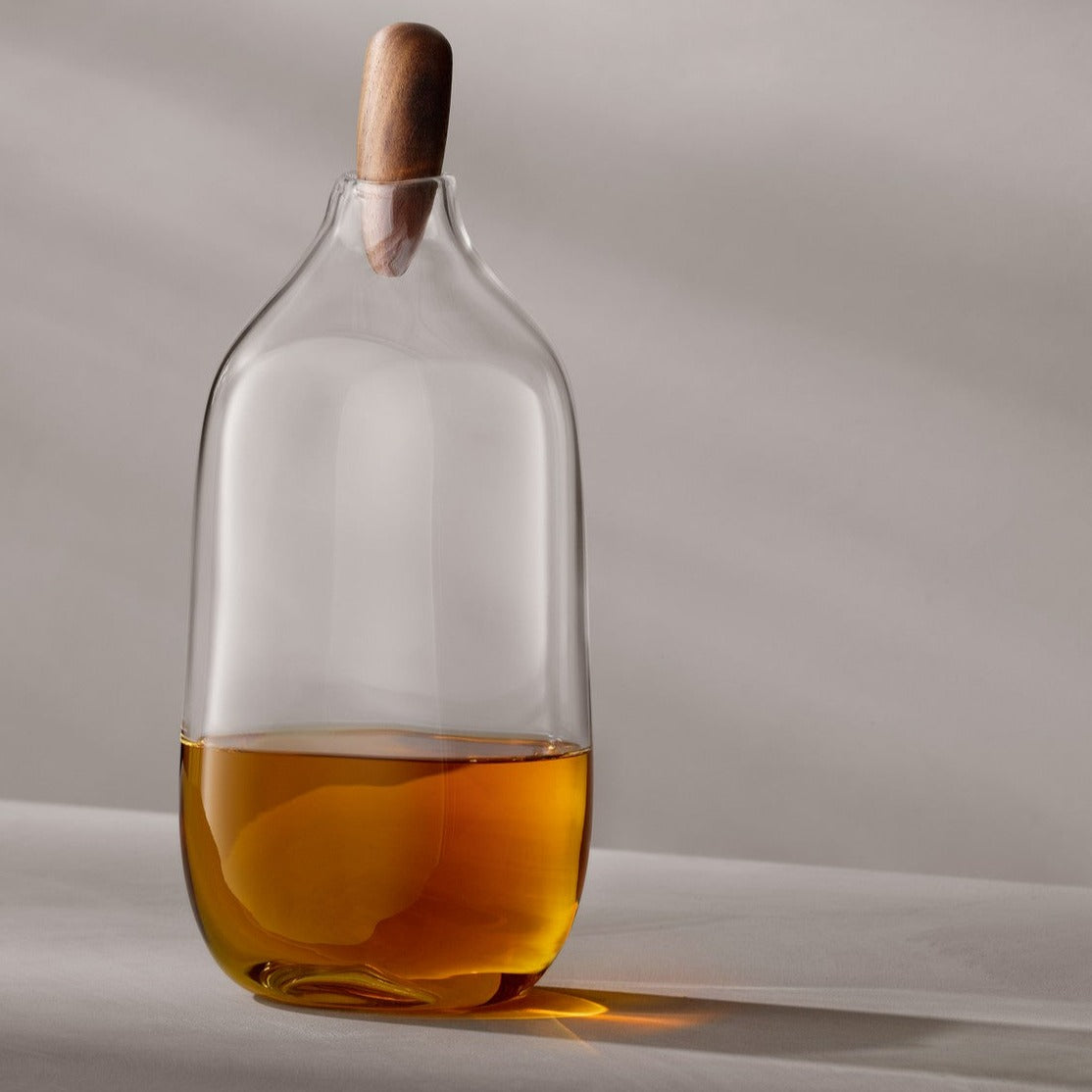 Float Decanter w/Walnut Stopper