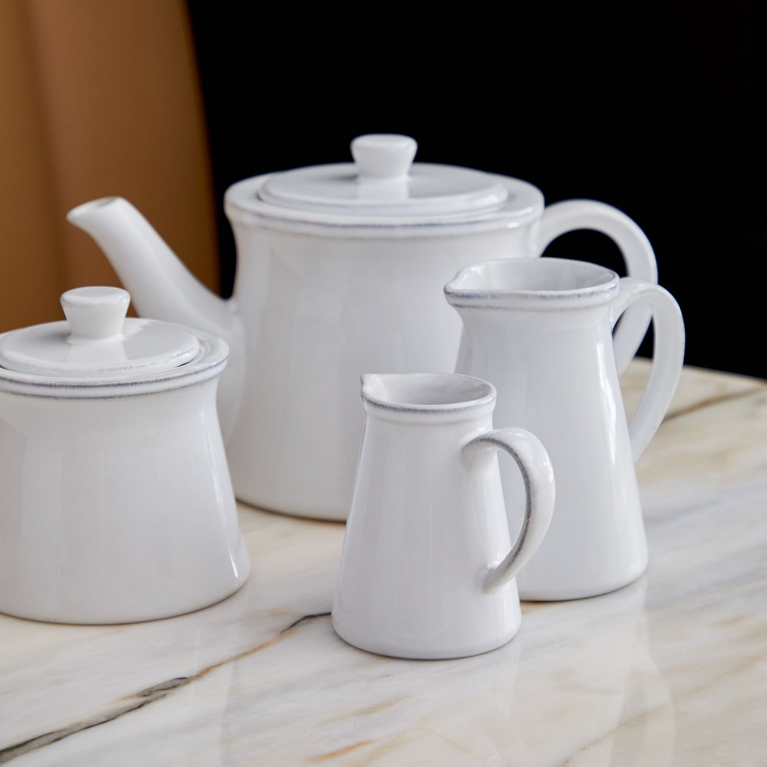 Friso White Large Creamer