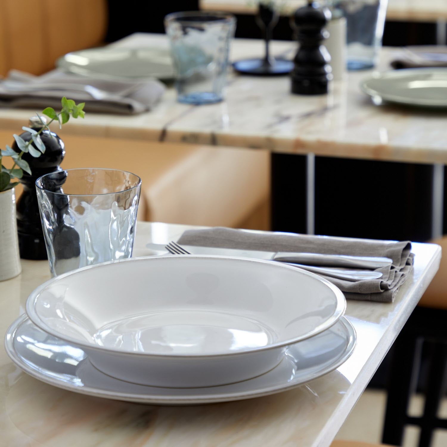 Friso White Dinner Plate