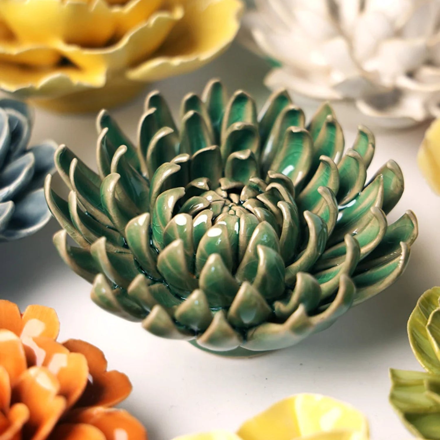 English Garden Jungle Green Pompom Mum