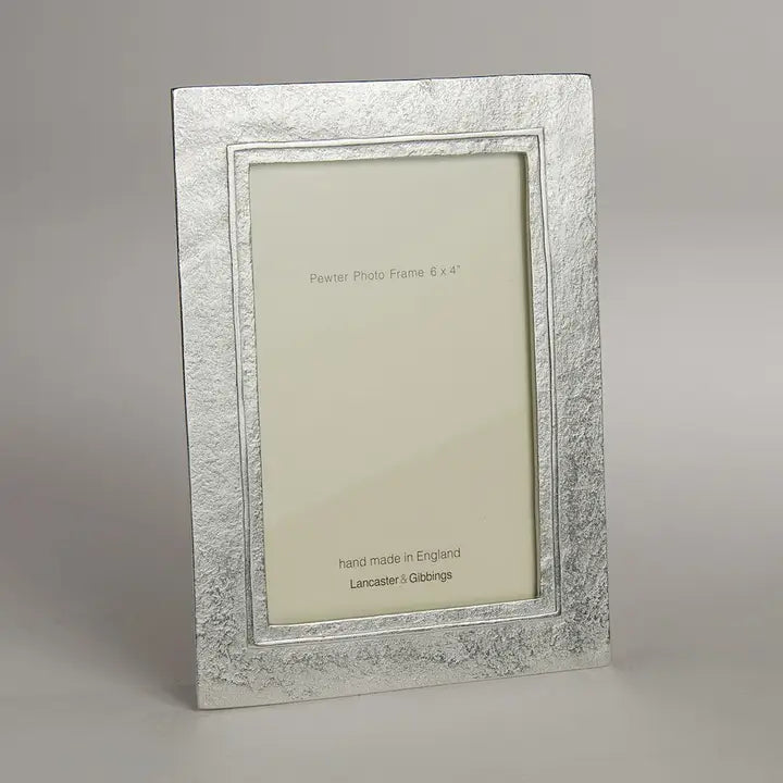Raised Line Photo Frame