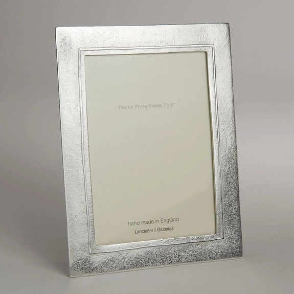 Raised Line Photo Frame