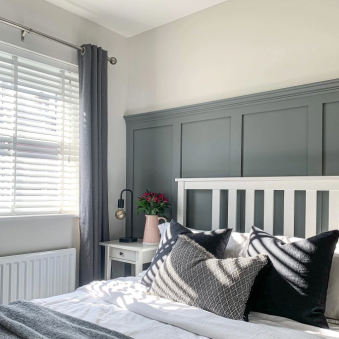 Farrow & Ball Plummett No. 272