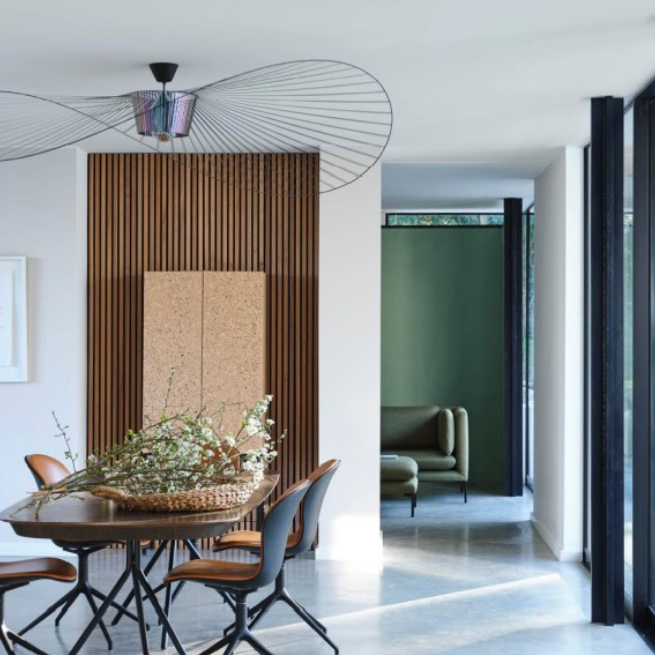 Farrow & Ball Stirabout No.300