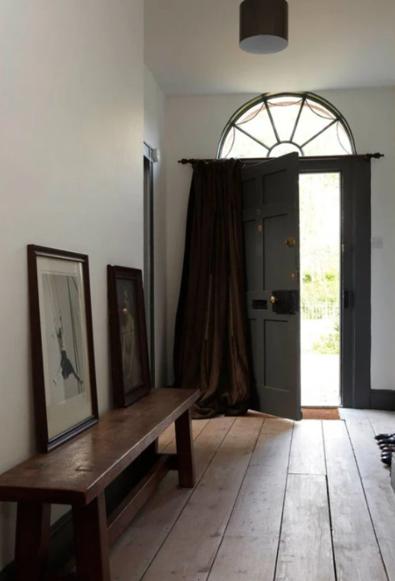 Farrow & Ball Strong White No. 2001