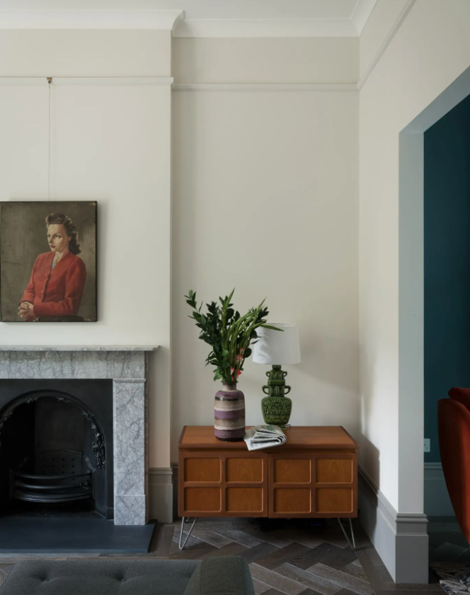 Farrow & Ball Strong White No. 2001