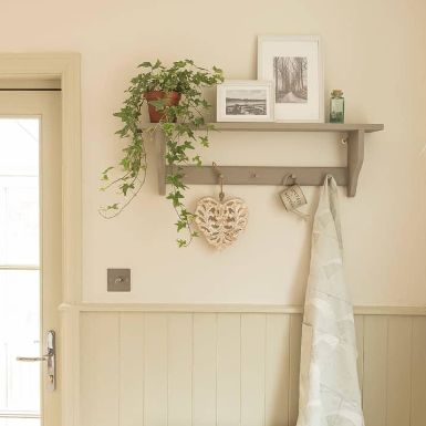 Farrow & Ball Tallow No. 203