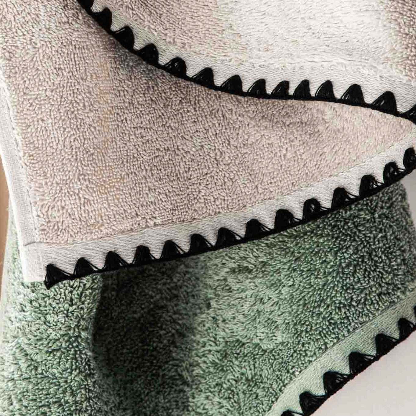 Issey Craie Towel
