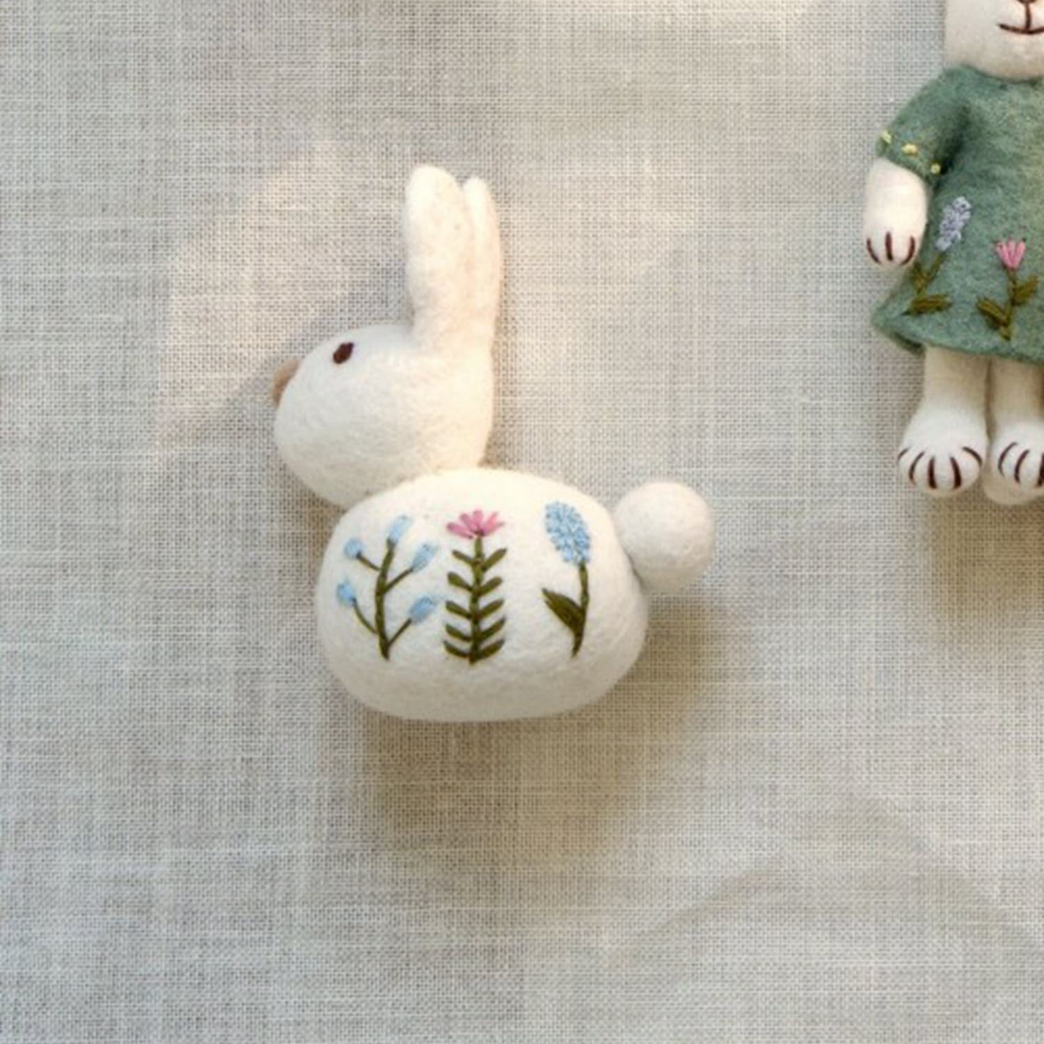 White Sitting Bunny w/Flower Embroidery