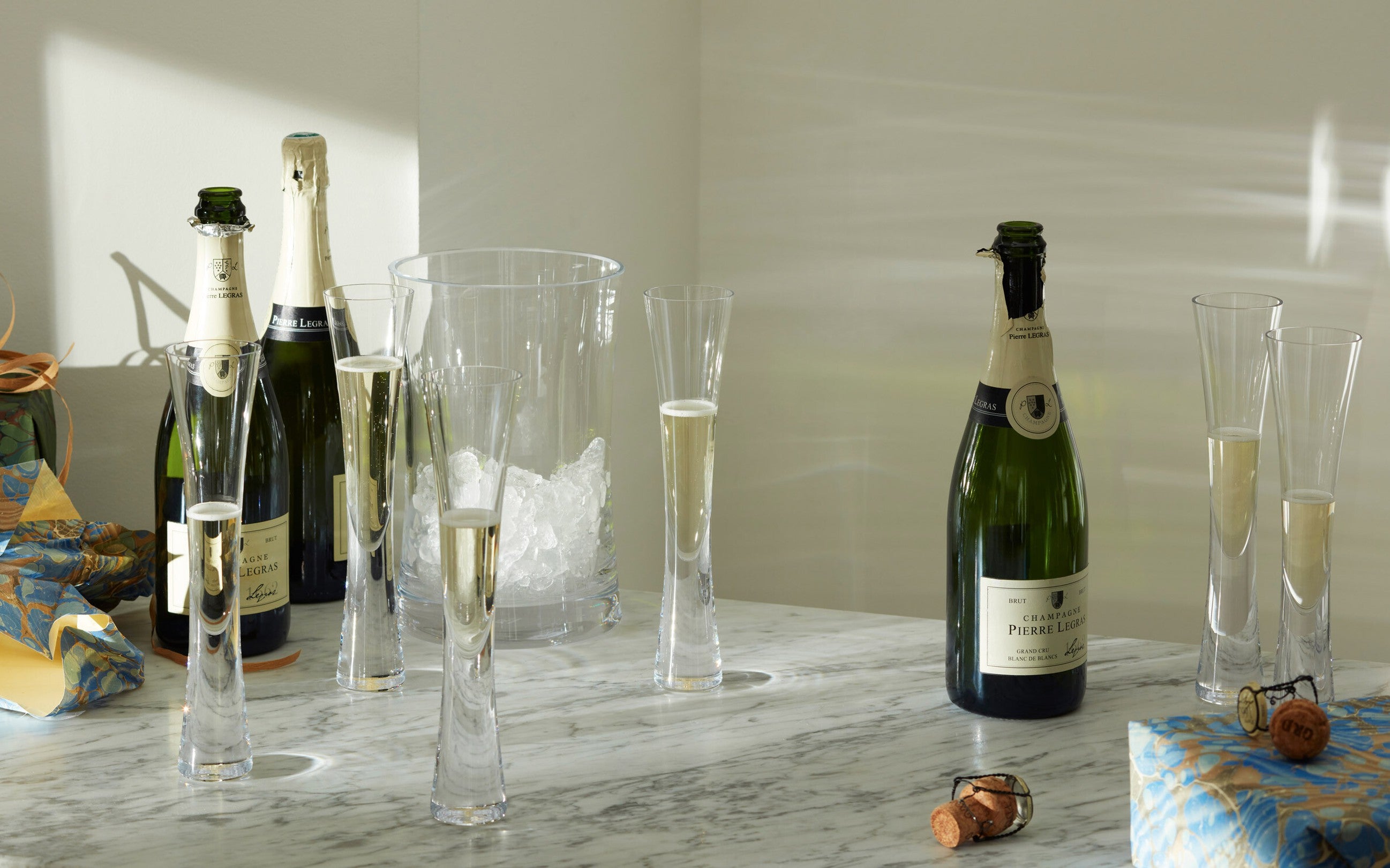 Moya Champagne Serving Set