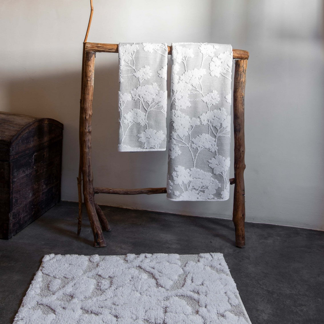 Eden White Bath Towel