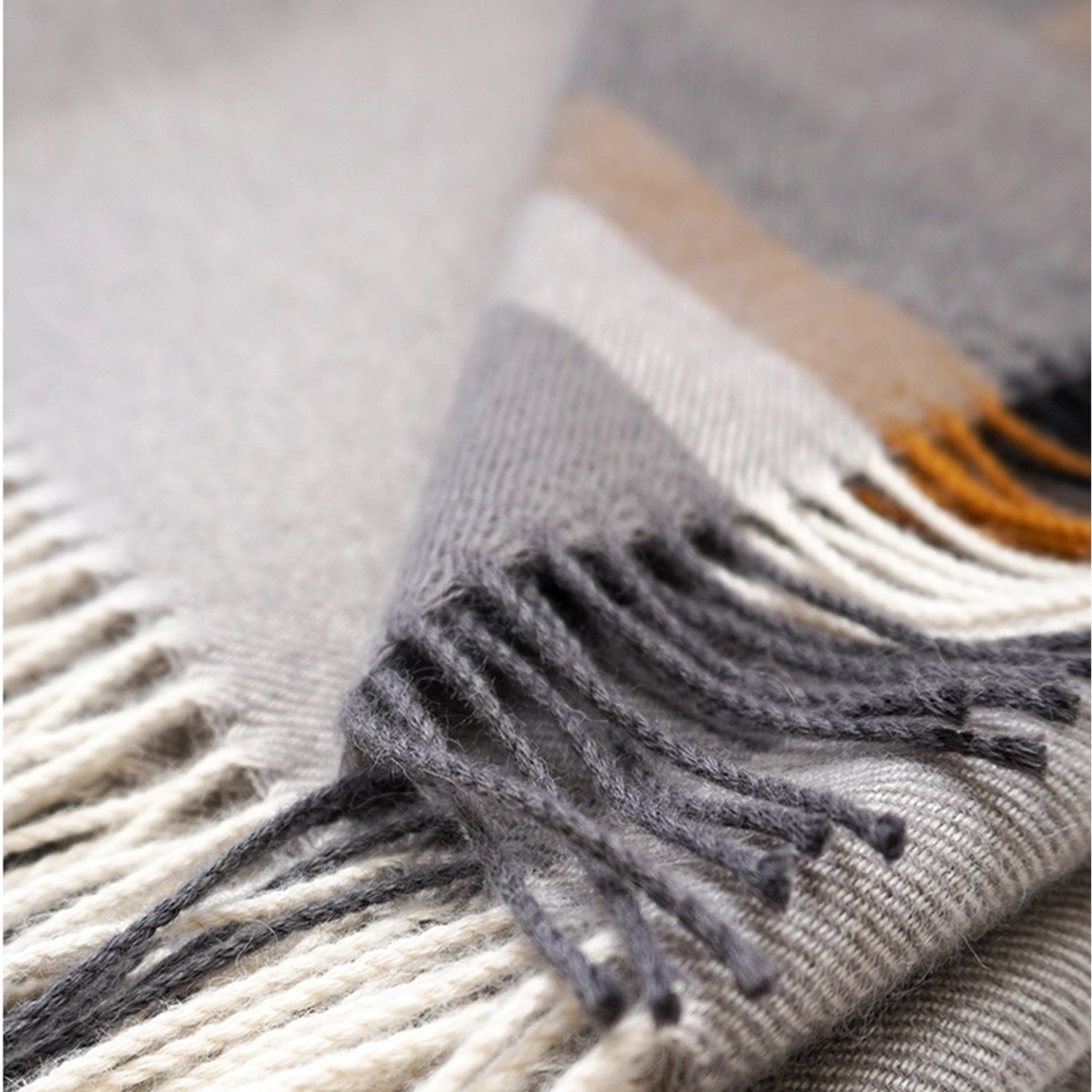Dove Tale  Alpaca Throw