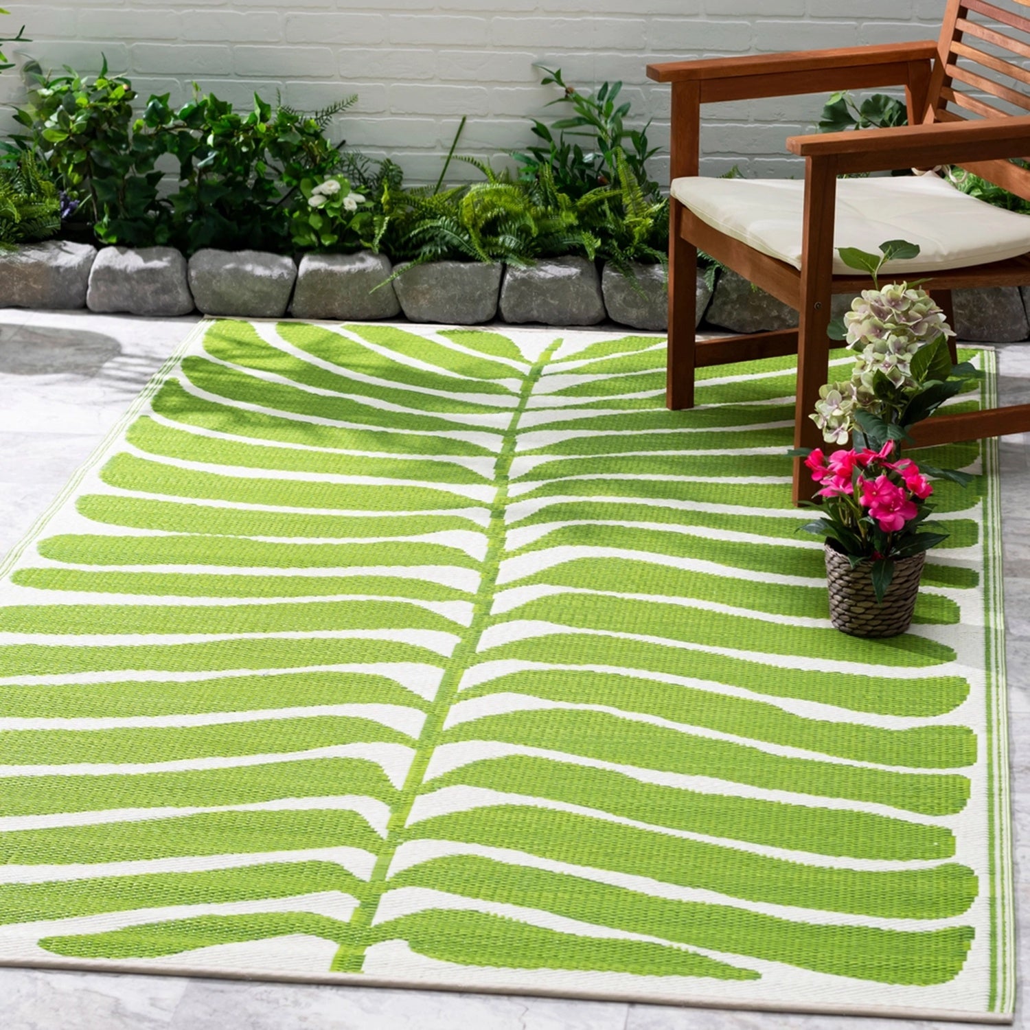 Hilo Tropical Leaf Rug
