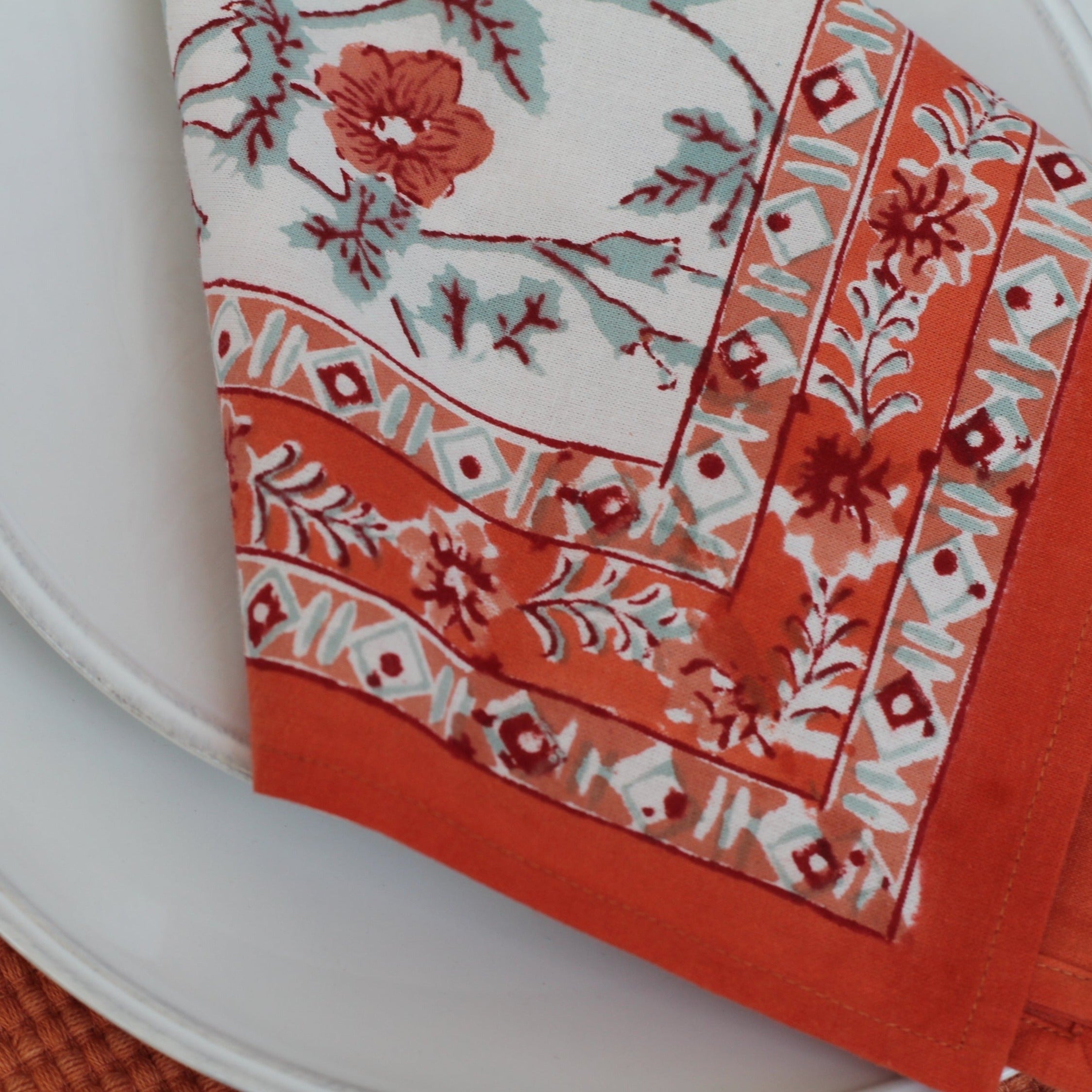 Rock Rose Autumn White Napkin