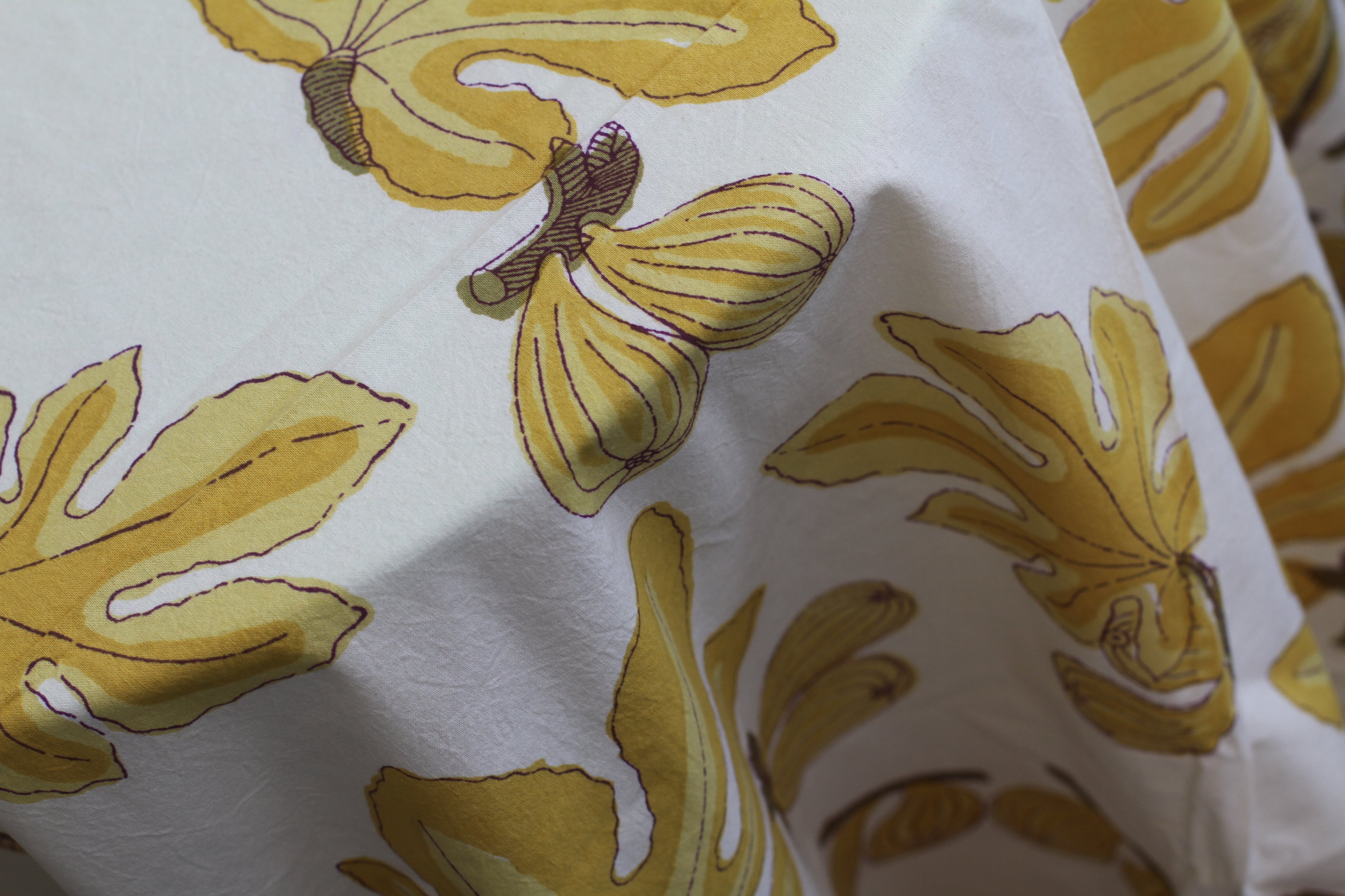 Fig Citrine Tablecloth