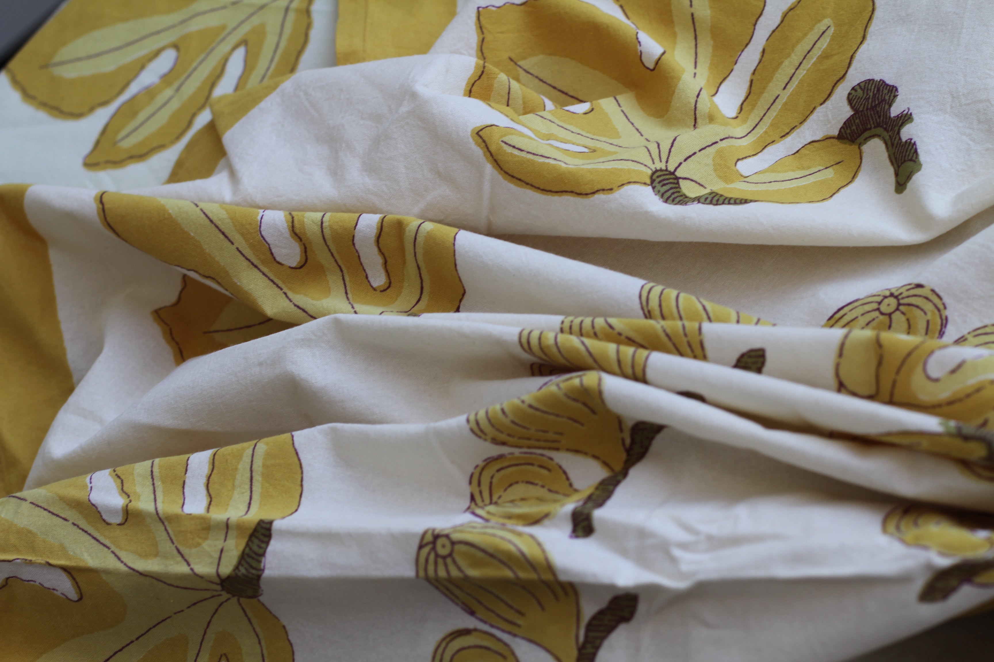 Fig Citrine Tablecloth