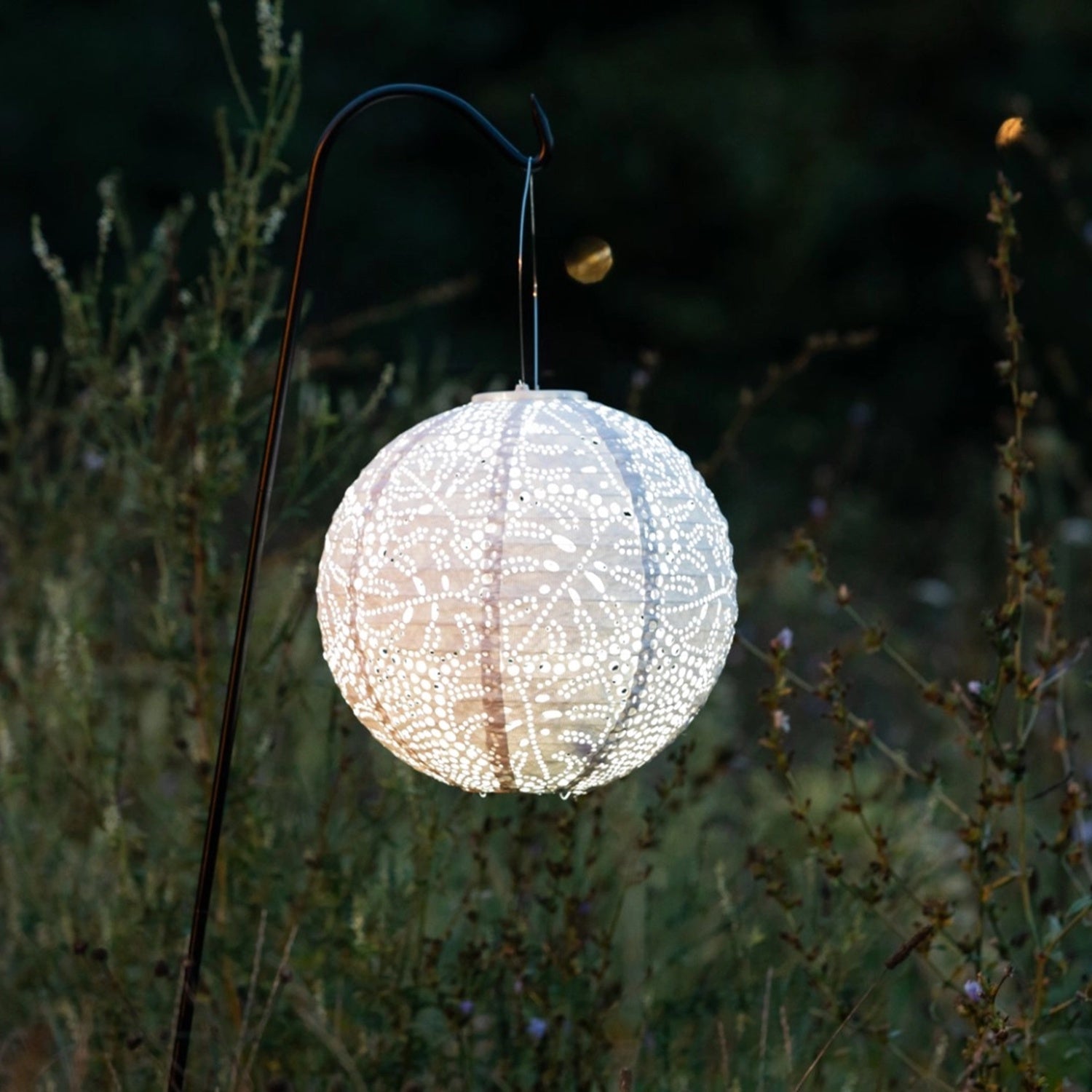 Stella 12" Monstera Lantern