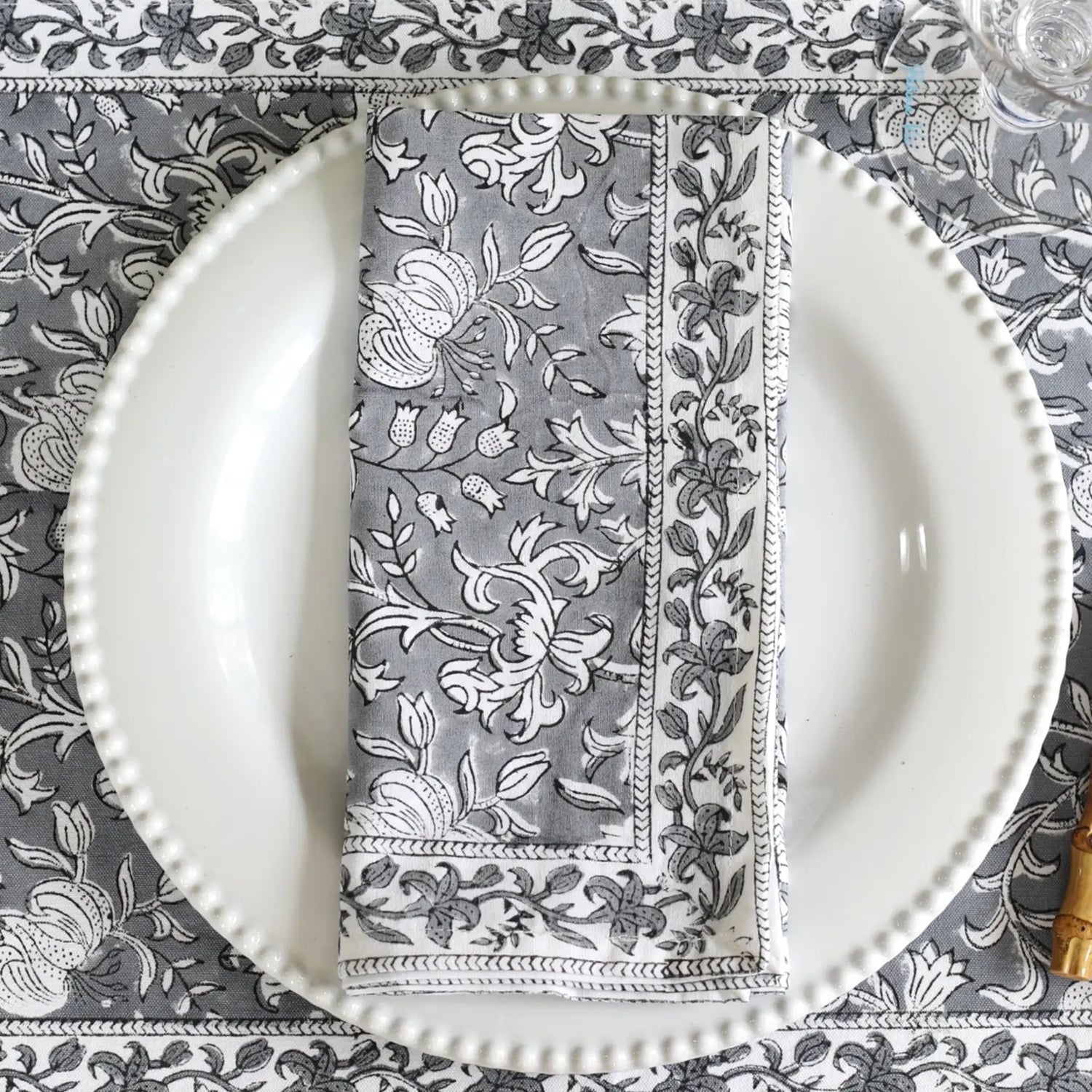 Napkin Pacho Slate Floral