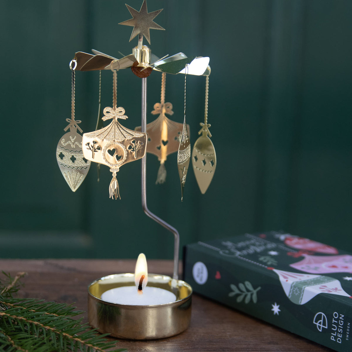 Ornaments Rotary Candleholder