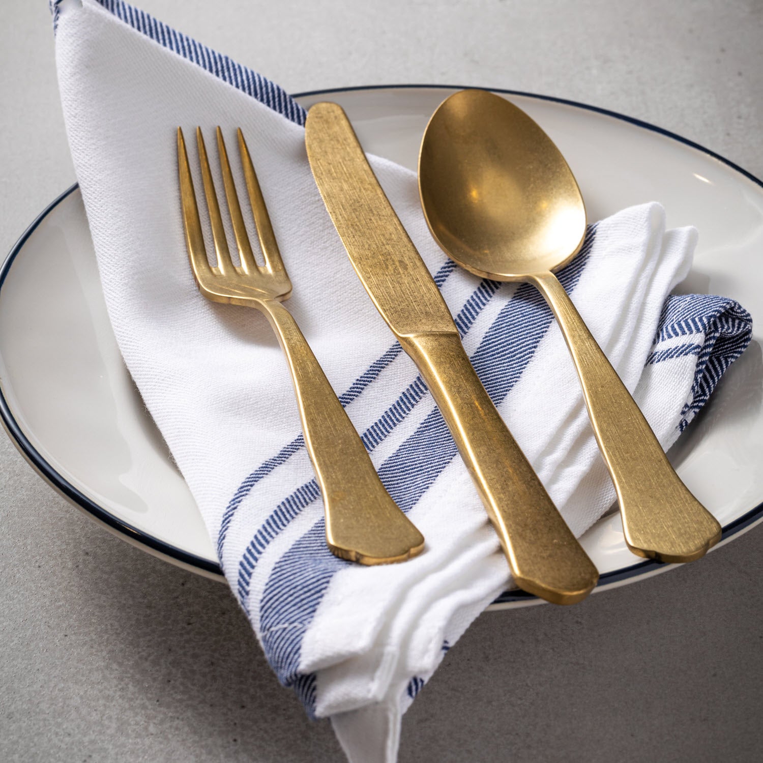 Prado  Vintage Gold 5-Piece Flatware