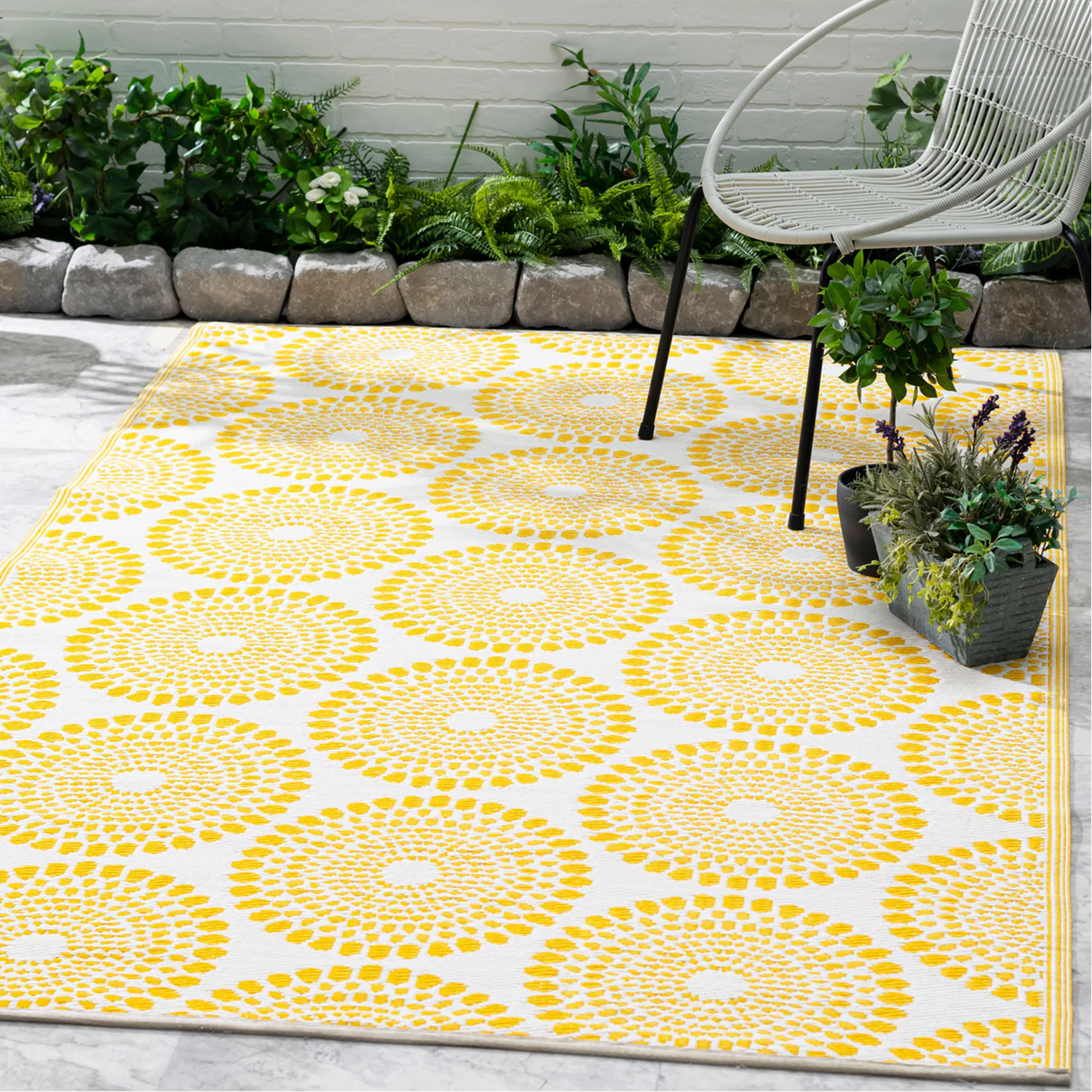 Rio Floral Medallion Yellow