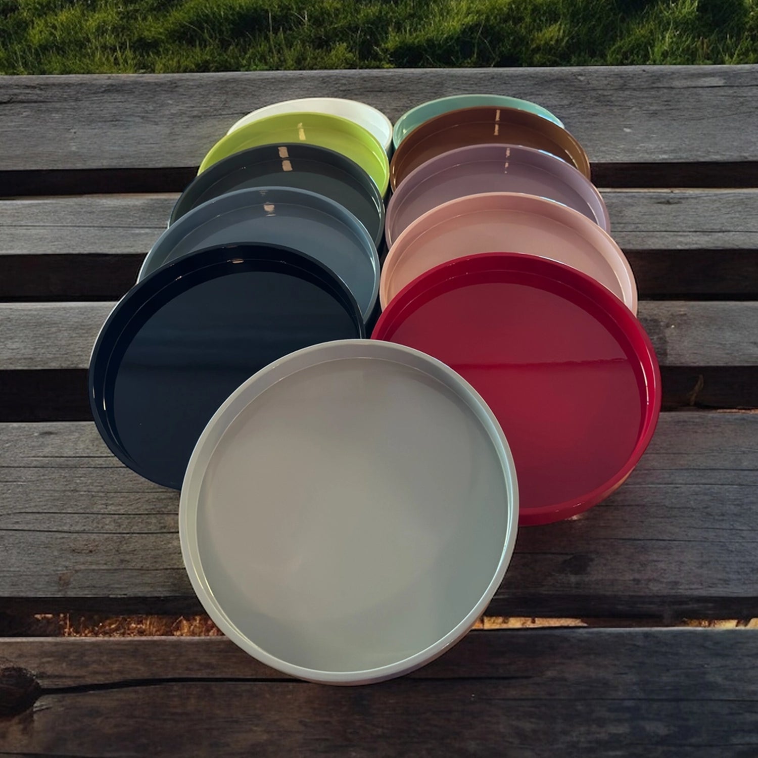 Round 8-Inch Lacquered Tray