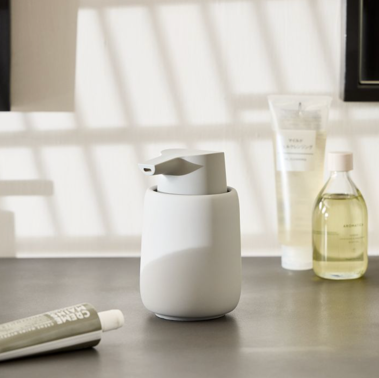 Sono soap dispenser