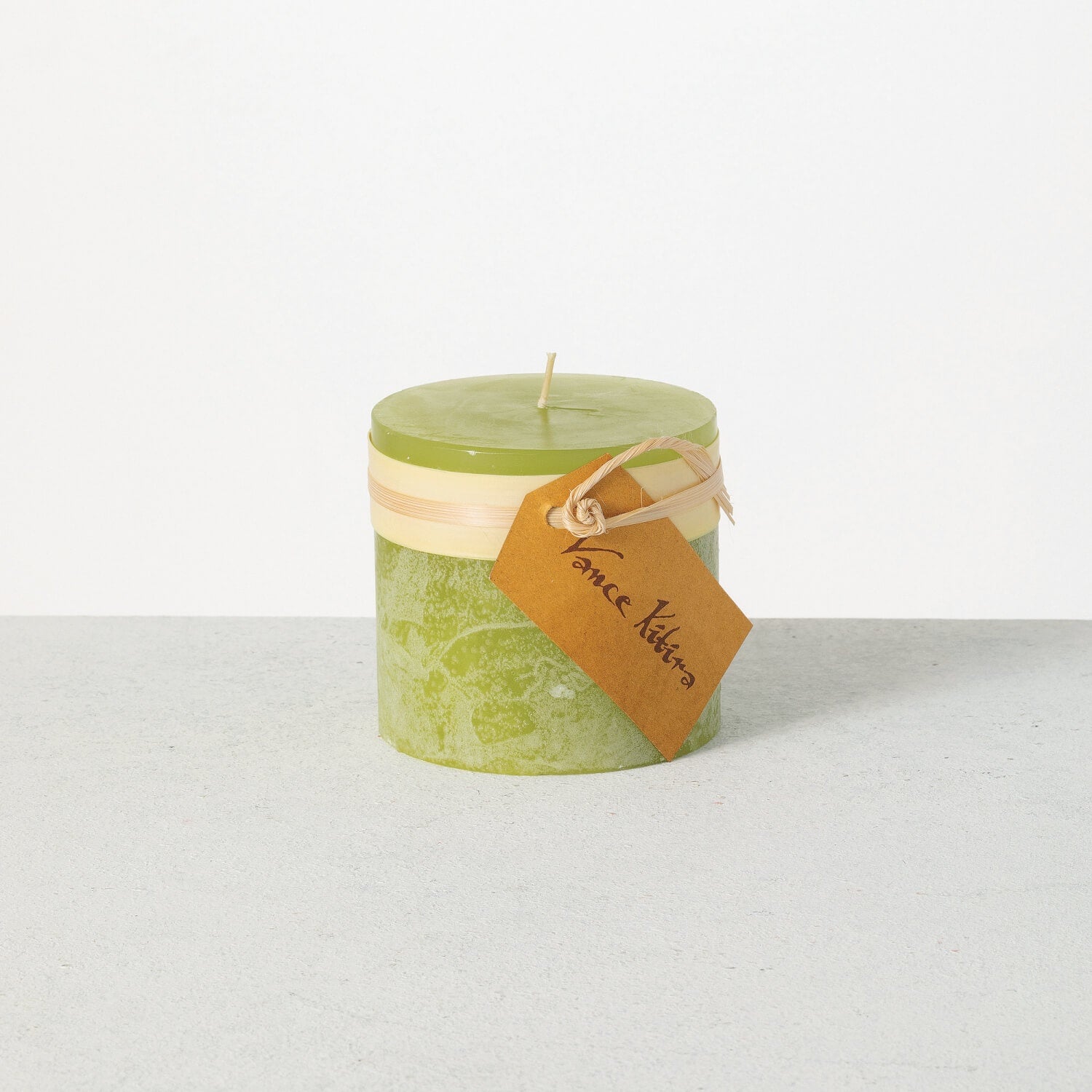 Green Grape Timber Pillar