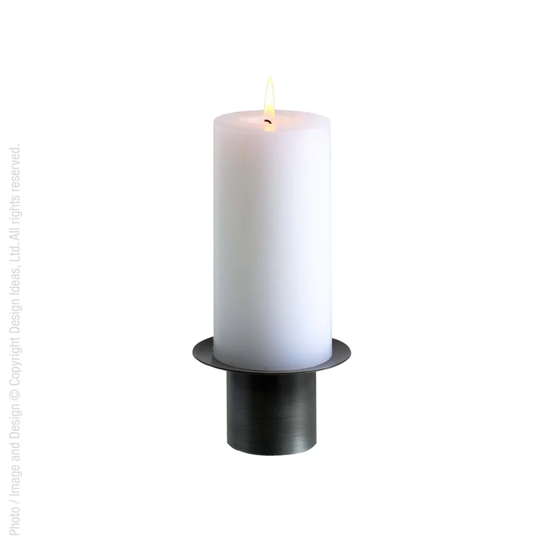 Rennik Candle Holder